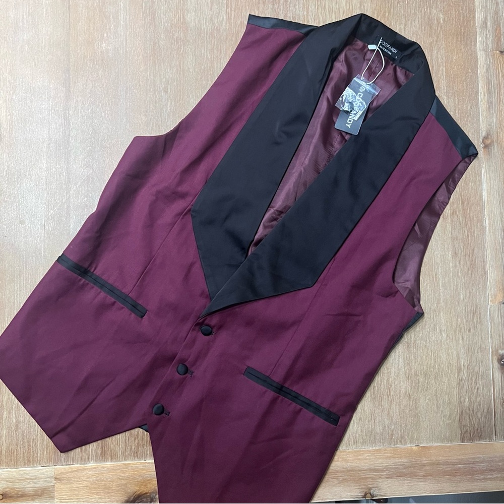 NWT Coofandy Burgundy and Black Vest S